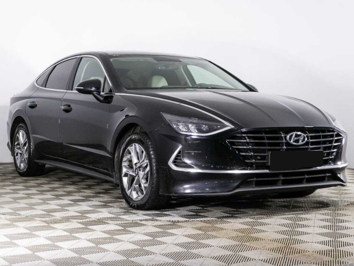 Hyundai Sonata с пробегом — 2020 год. Фото: #2