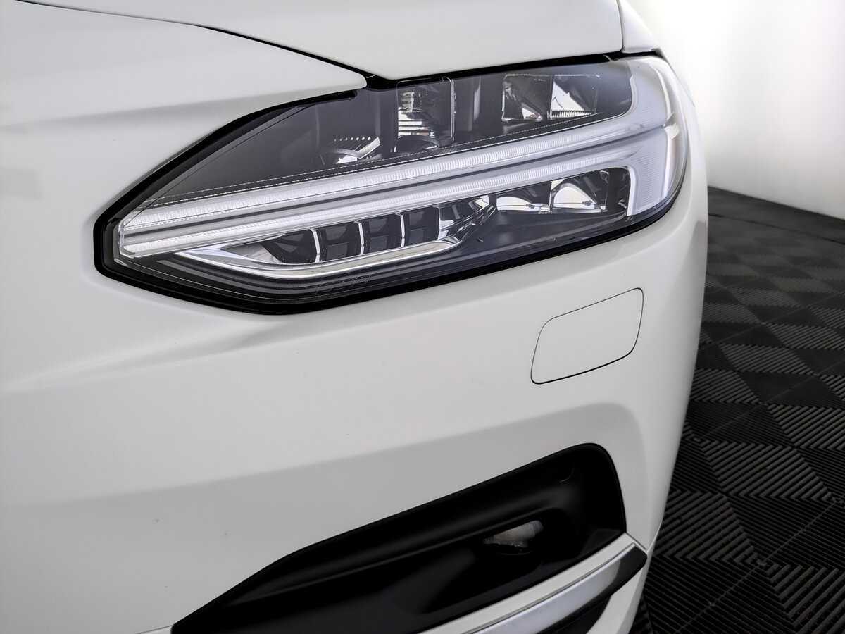 Volvo S90 с пробегом — 2021 год. Фото: #16