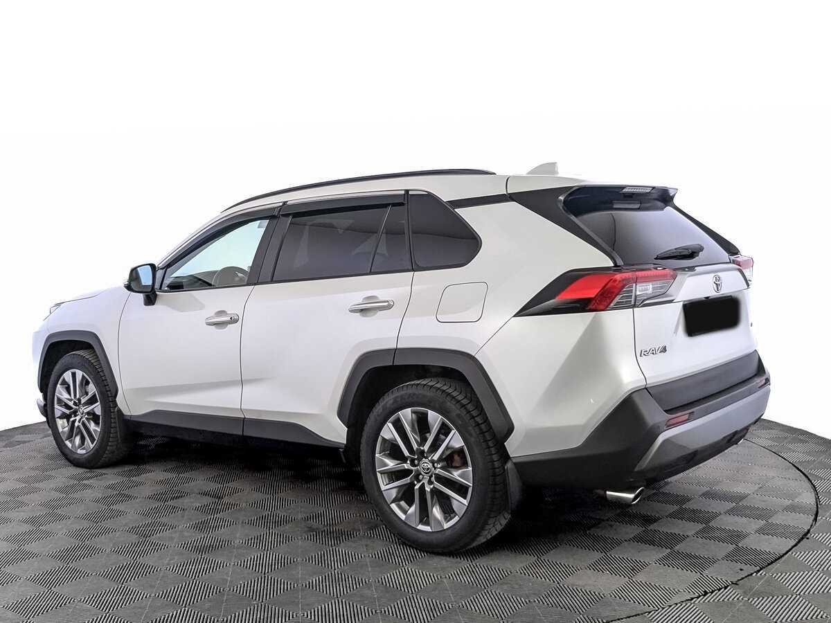 Toyota RAV4 с пробегом — 2019 год. Фото: #6
