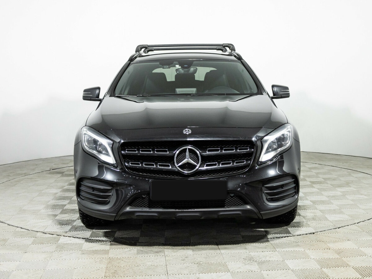 Mercedes-Benz GLA с пробегом — 2019 год. Фото: #1