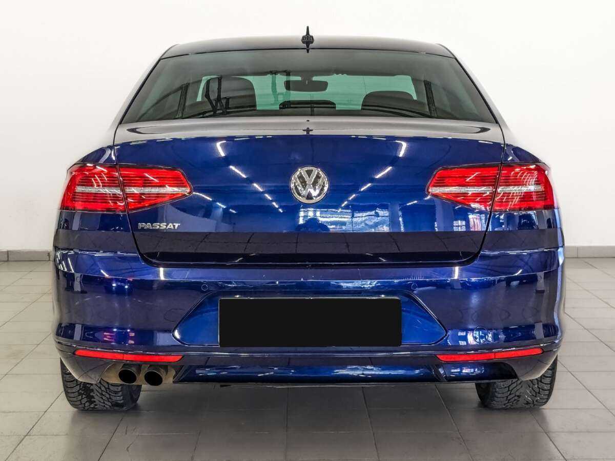 Volkswagen Passat с пробегом — 2019 год. Фото: #5