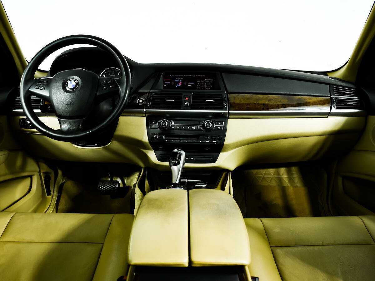 BMW X5 с пробегом — 2008 год. Фото: #8