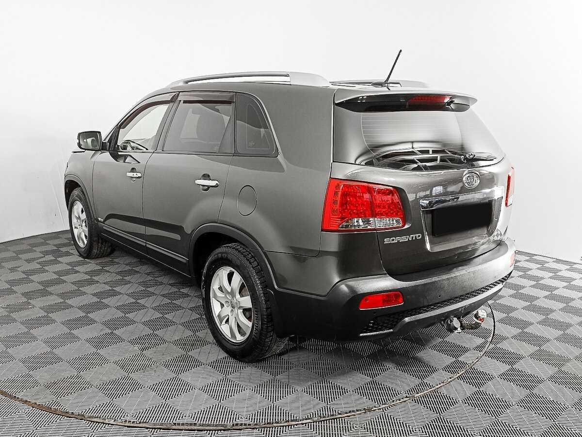 Kia Sorento с пробегом — 2011 год. Фото: #6