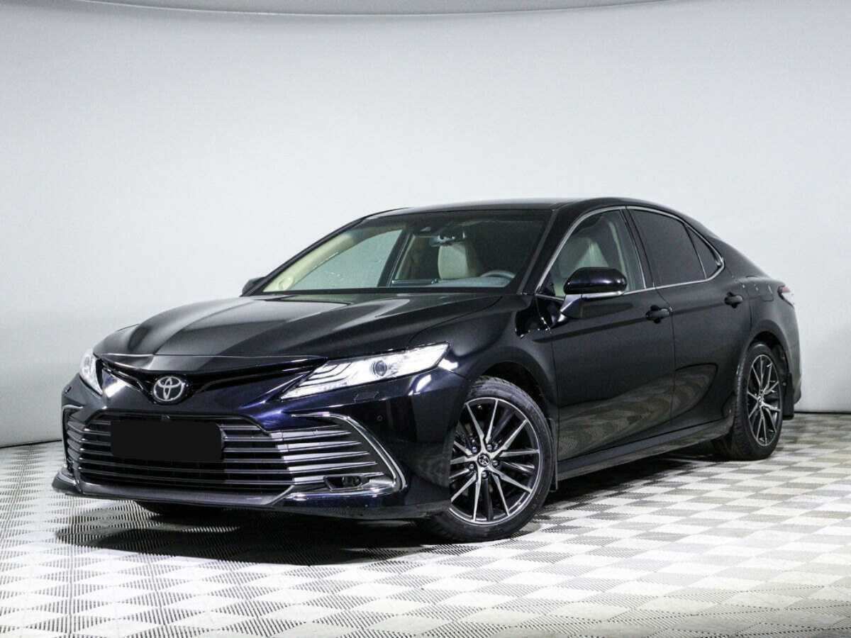 Toyota Camry с пробегом — 2021 год. Посмотреть фото
