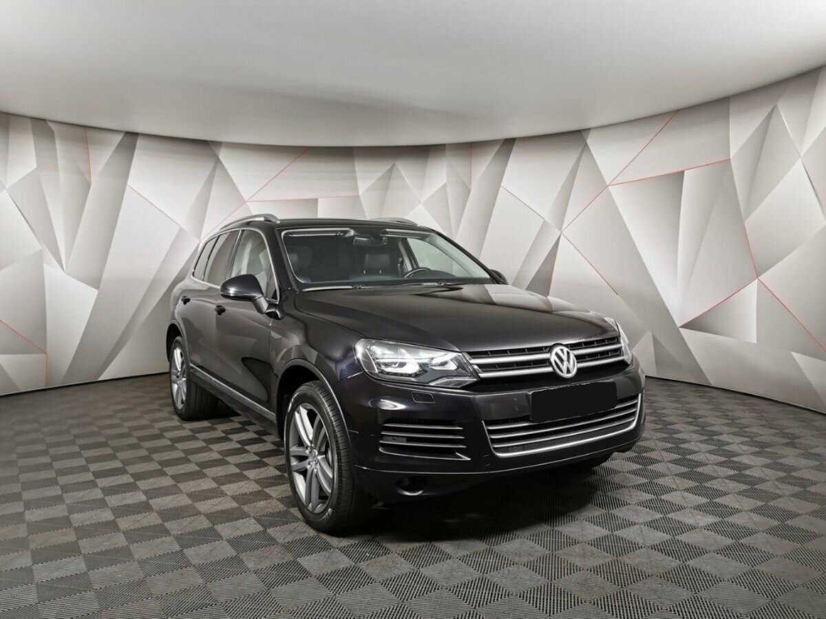 Volkswagen Touareg с пробегом — 2011 год. Фото: #2
