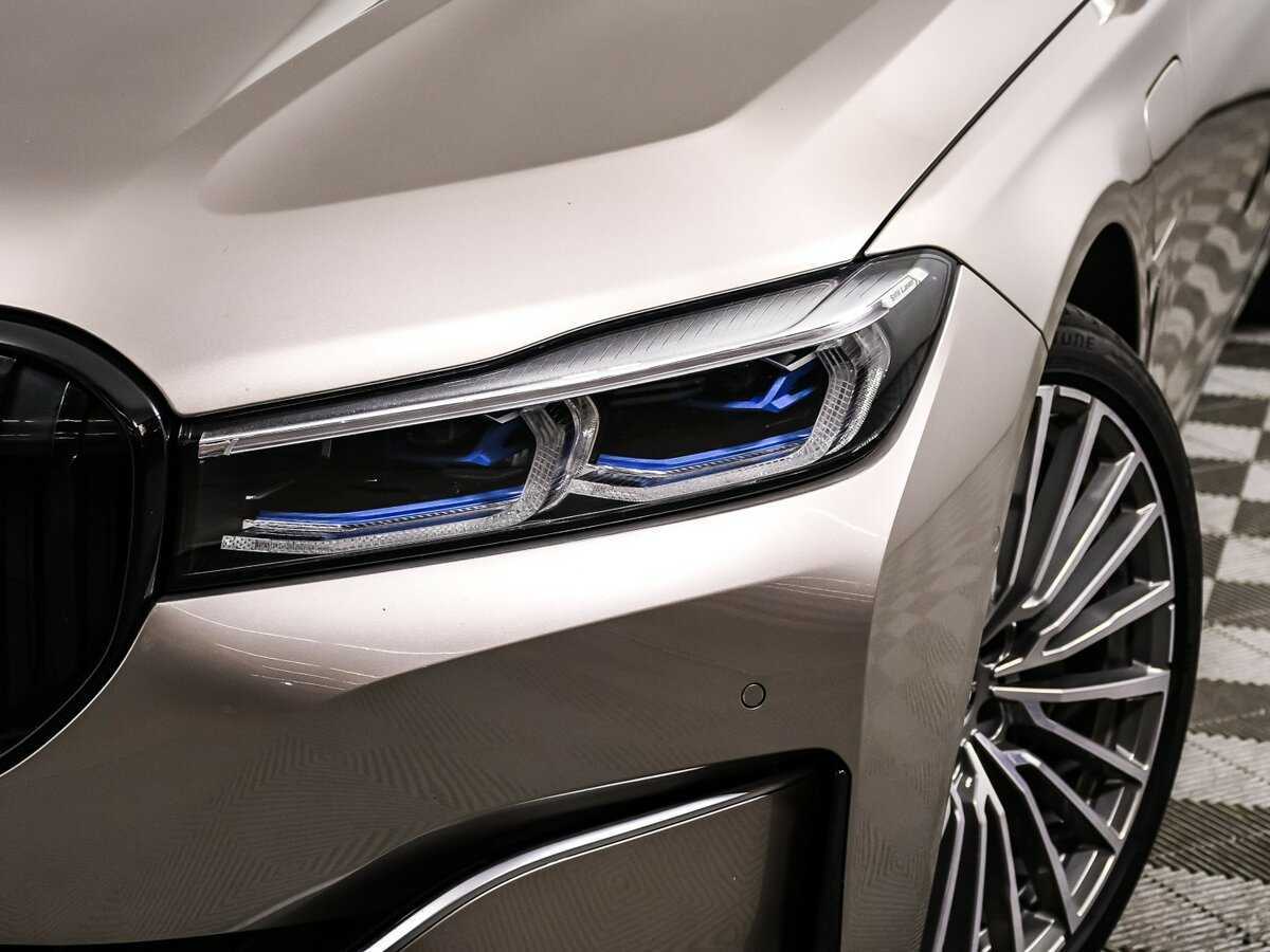 BMW 7 серии с пробегом — 2019 год. Фото: #14
