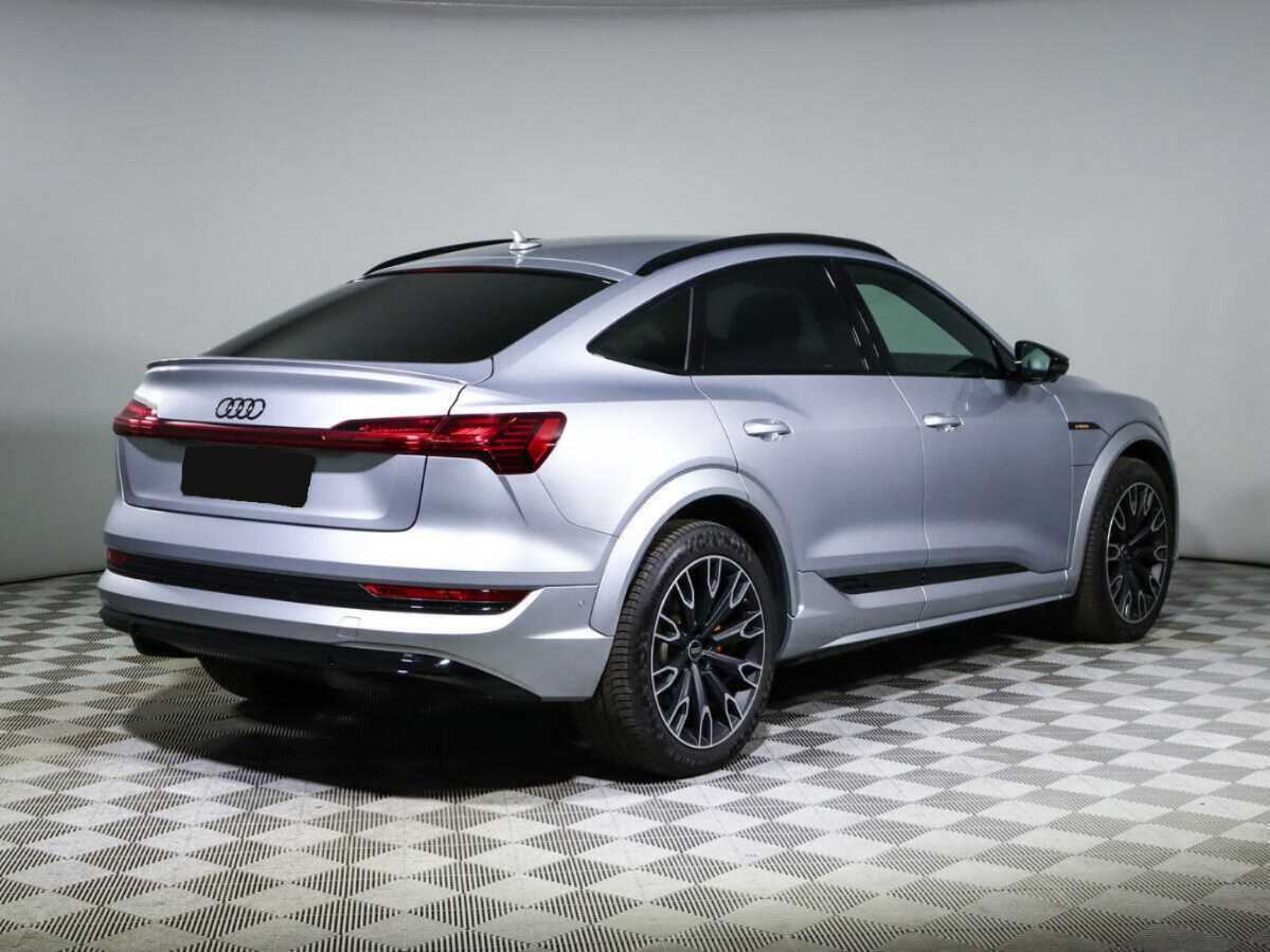 Audi e-tron Sportback с пробегом — 2020 год. Фото: #3