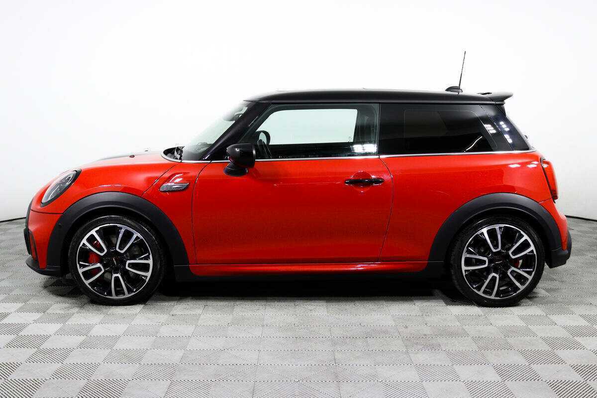 Mini Hatch с пробегом — 2021 год. Фото: #7