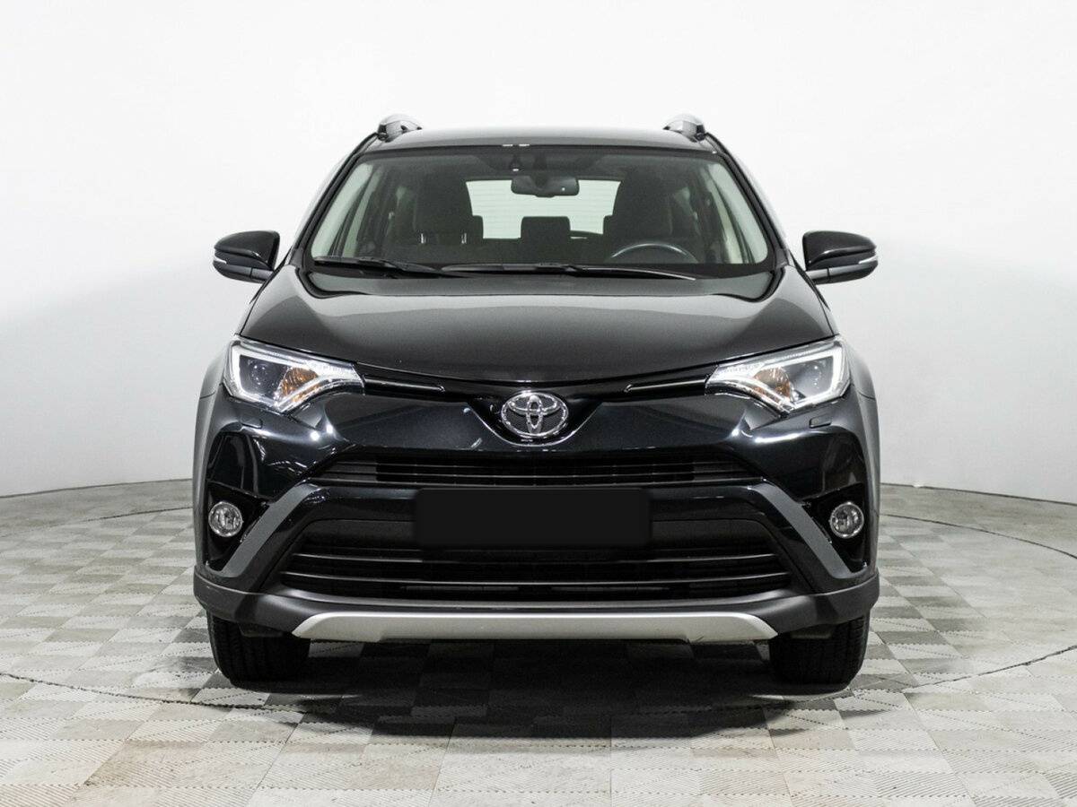 Toyota RAV4 с пробегом — 2016 год. Фото: #1