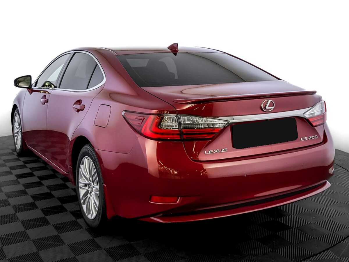 Lexus ES с пробегом — 2017 год. Фото: #6