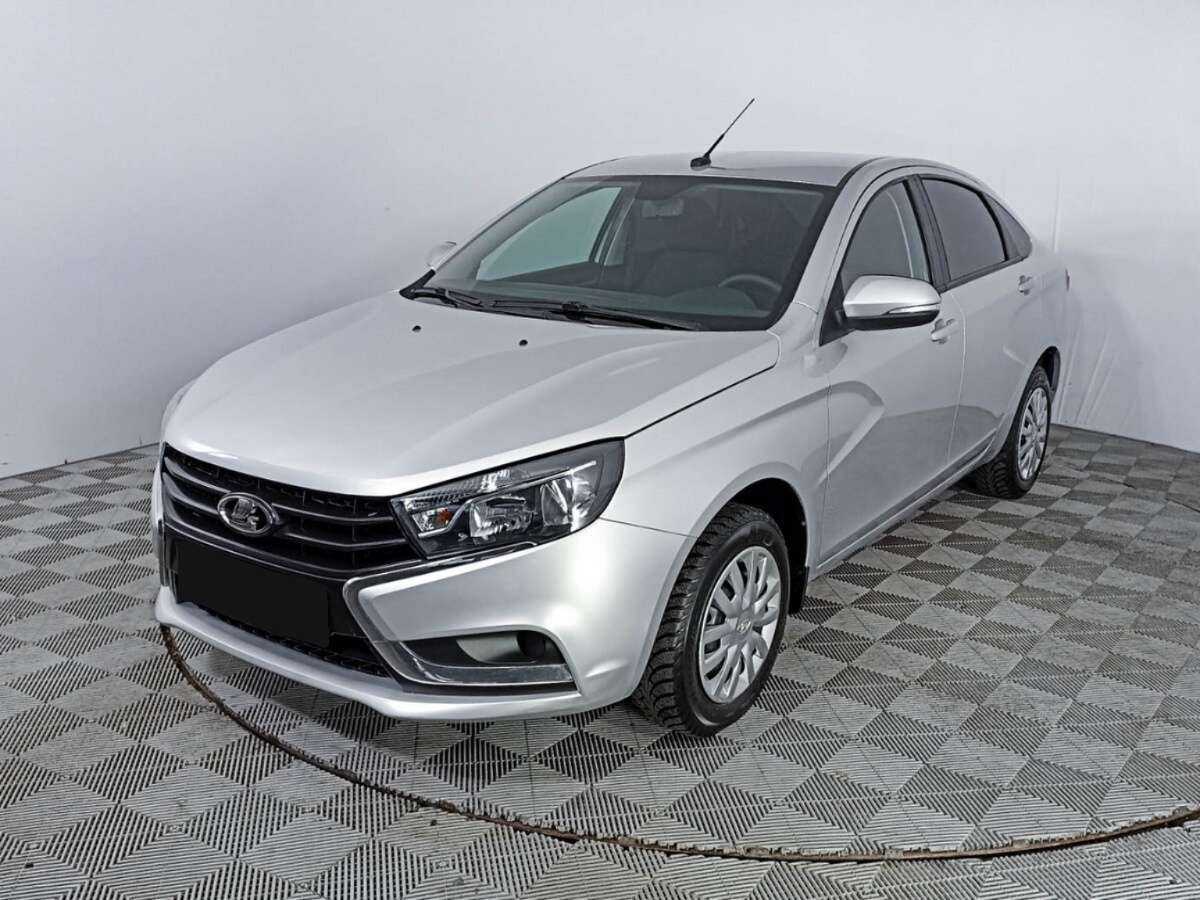 Lada (ВАЗ) Vesta с пробегом — 2017 год. Посмотреть фото