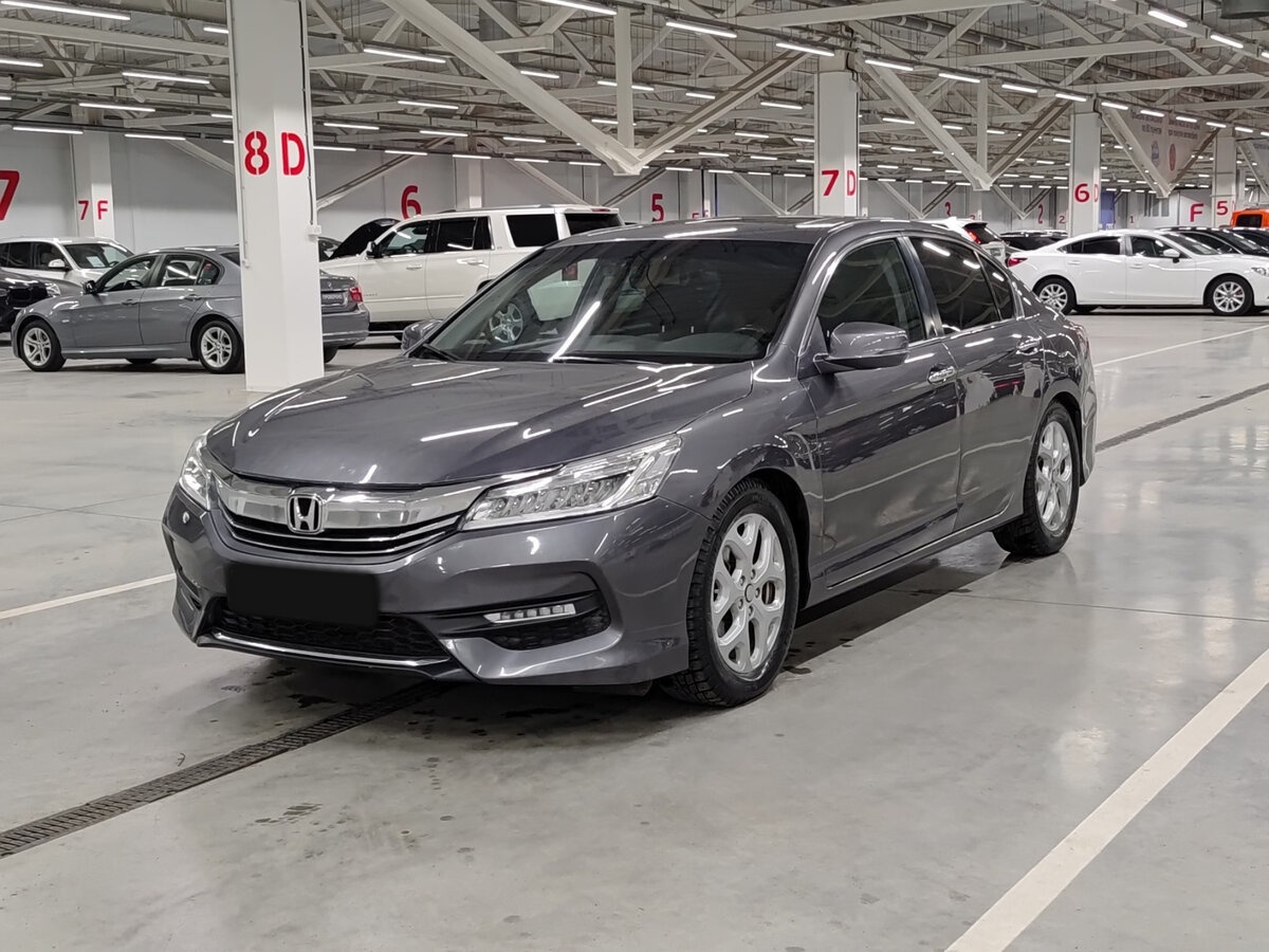 Honda Accord с пробегом — 2016 год. Фото: #0
