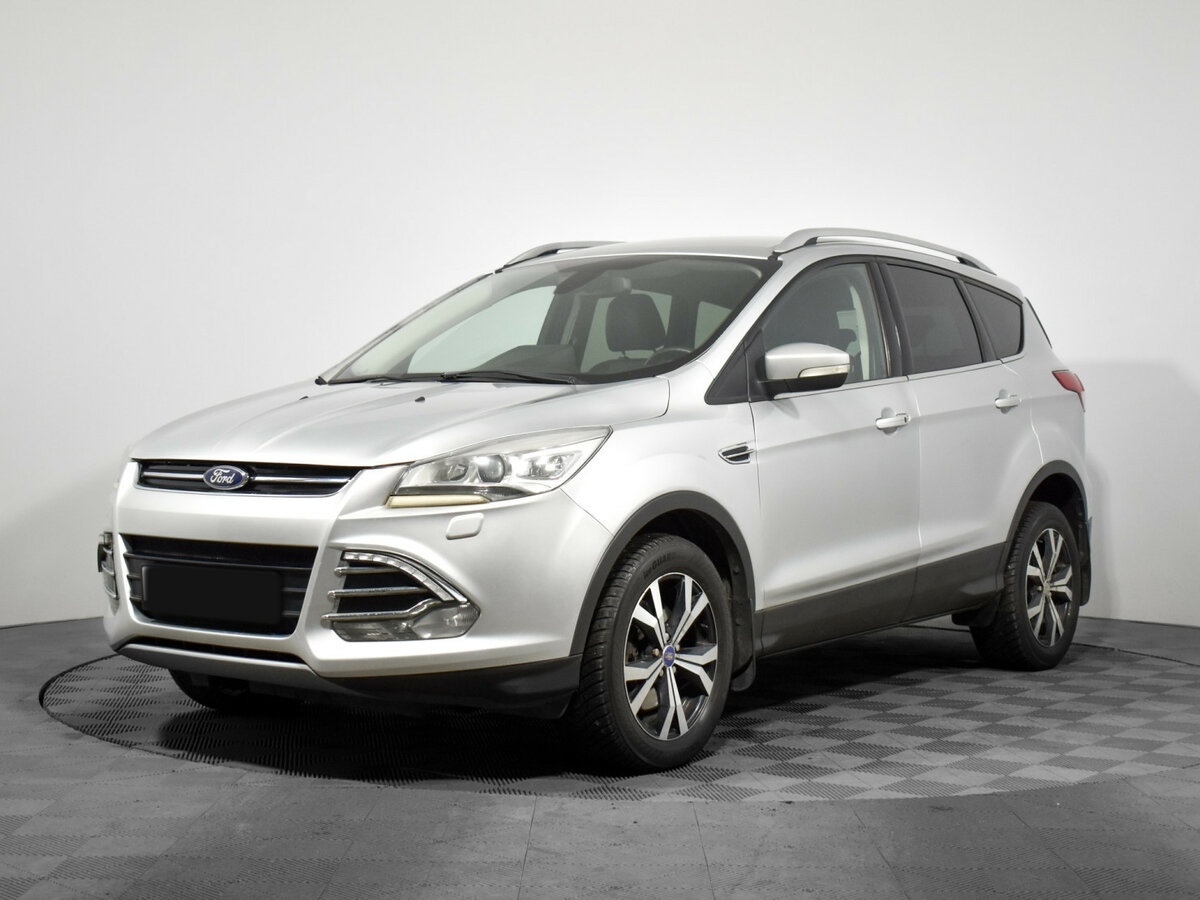 Ford Kuga с пробегом — 2013 год. Фото: #0