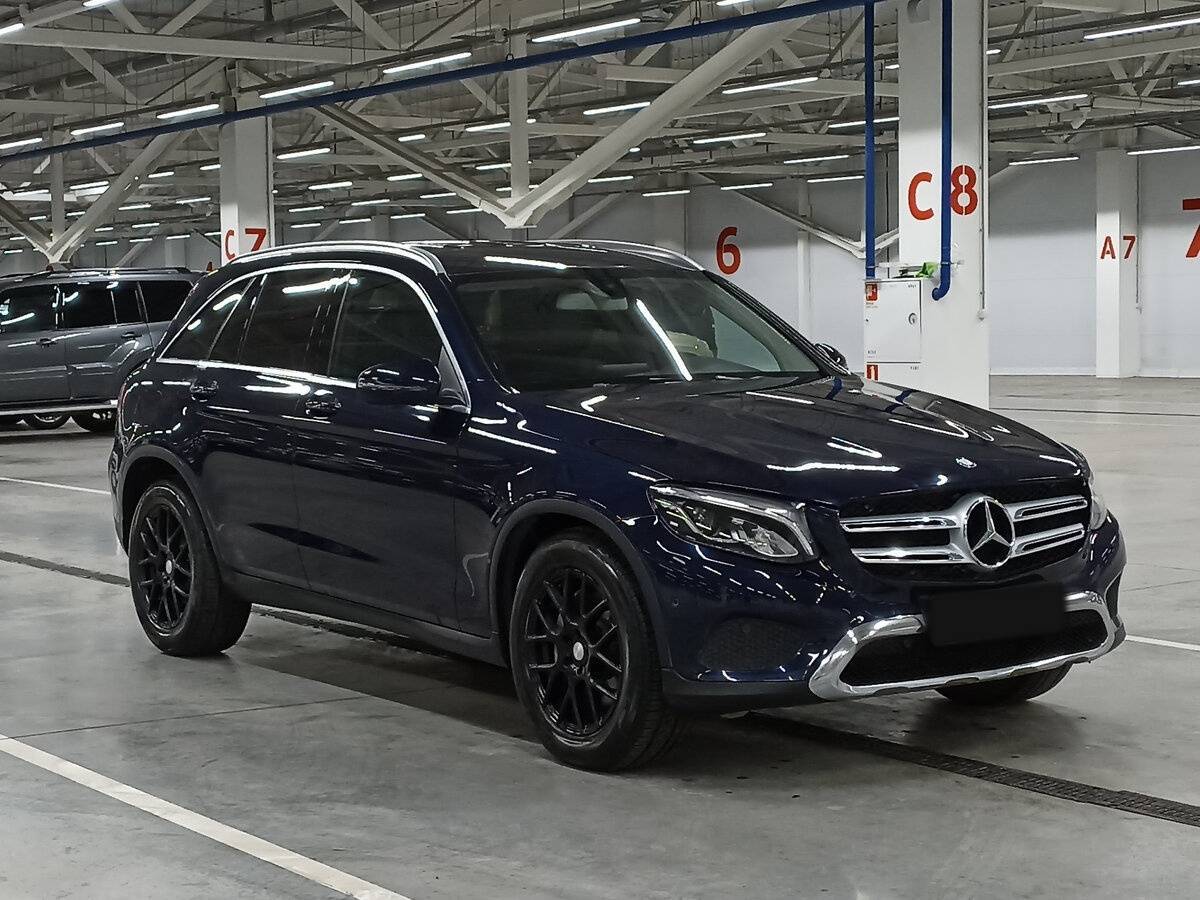 Mercedes-Benz GLC с пробегом — 2015 год. Фото: #2