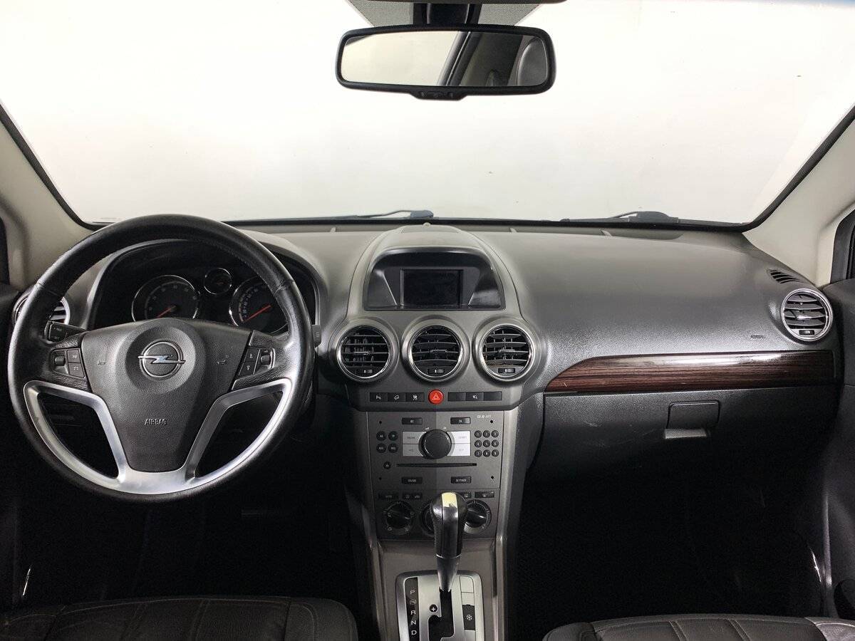 Opel Antara с пробегом — 2008 год. Фото: #11