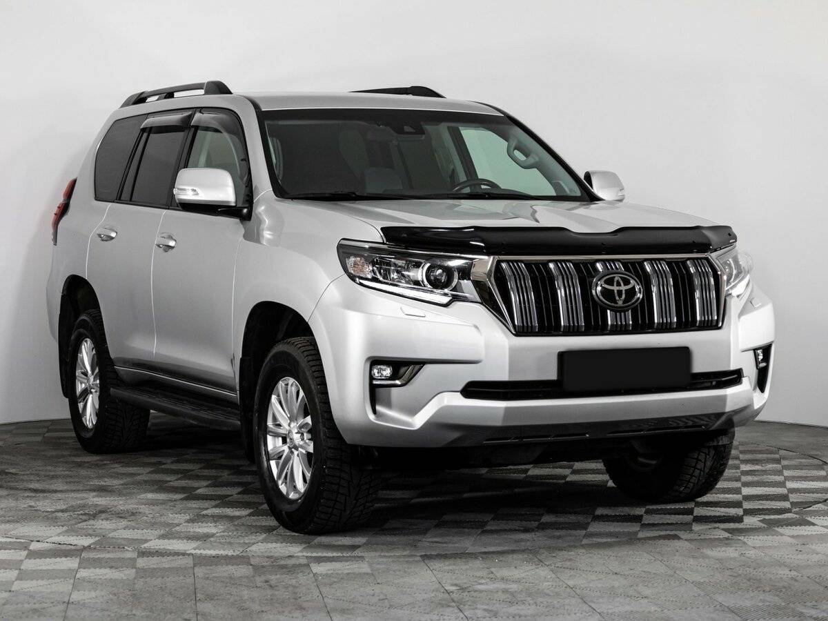 Toyota Land Cruiser Prado с пробегом — 2023 год. Фото: #3