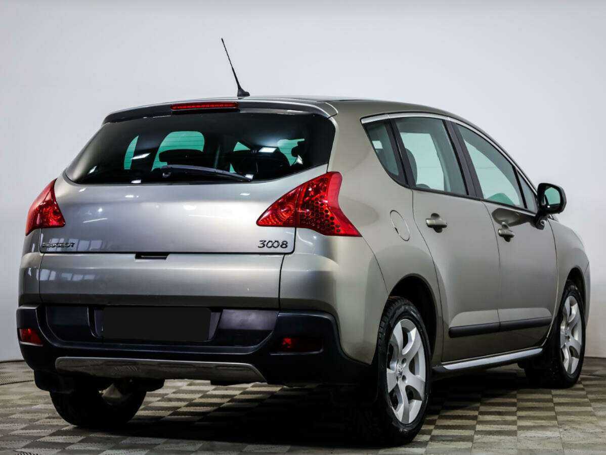 Peugeot 3008 с пробегом — 2011 год. Фото: #3