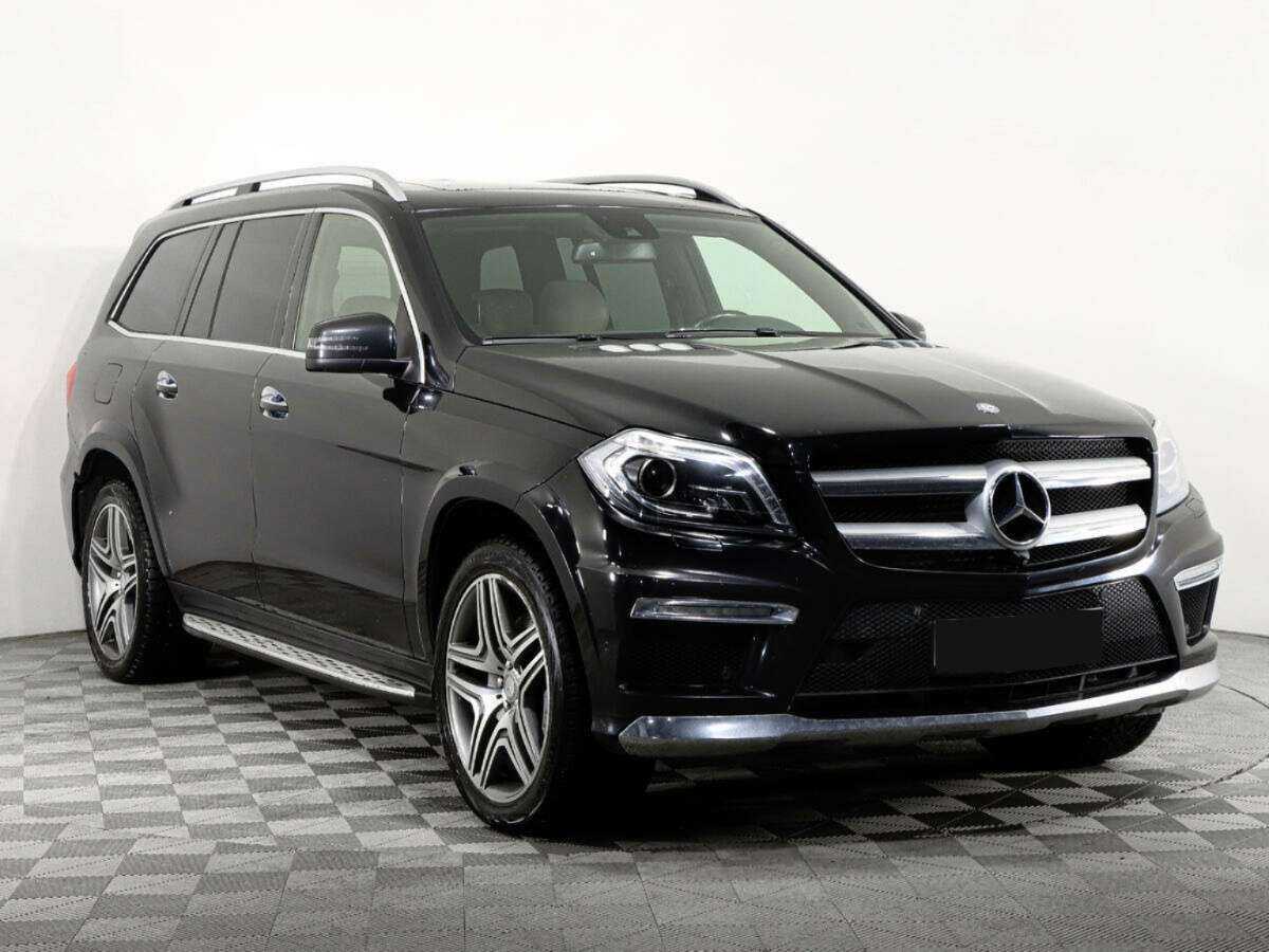 Mercedes-Benz GL-Класс с пробегом — 2015 год. Фото: #2