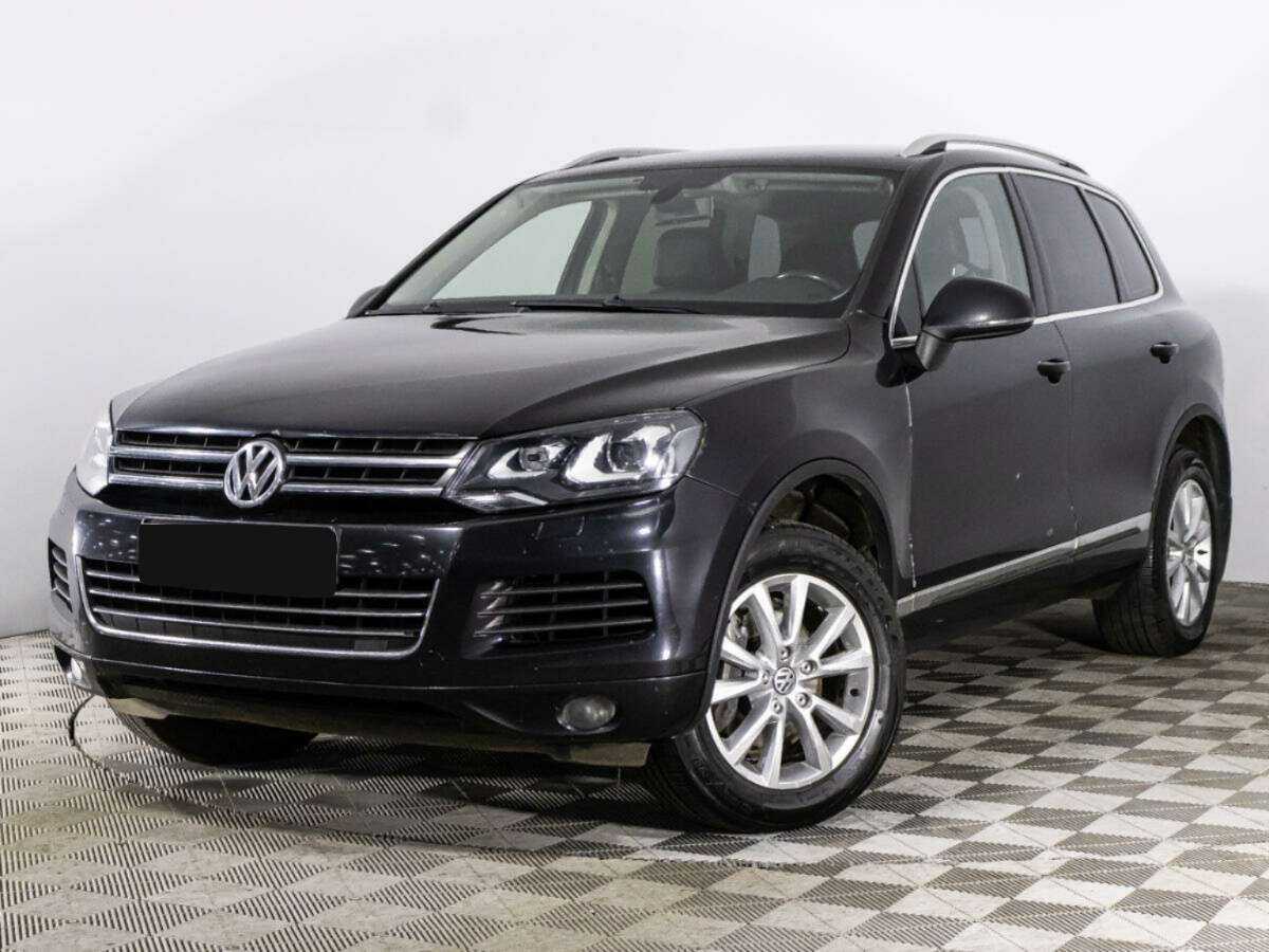 Volkswagen Touareg с пробегом — 2011 год. Фото: #0