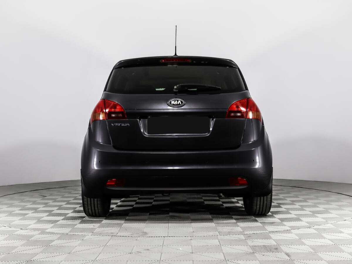 Kia Venga с пробегом — 2012 год. Фото: #4