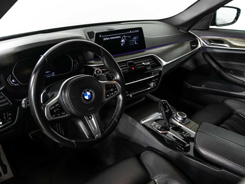 BMW 5 серии с пробегом — 2021 год. Фото: #10