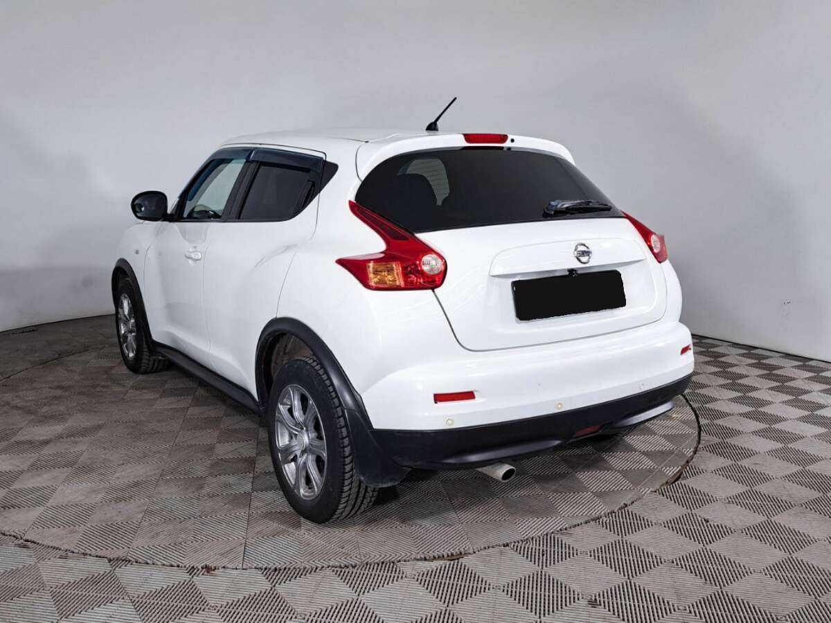 Nissan Juke с пробегом — 2011 год. Фото: #6