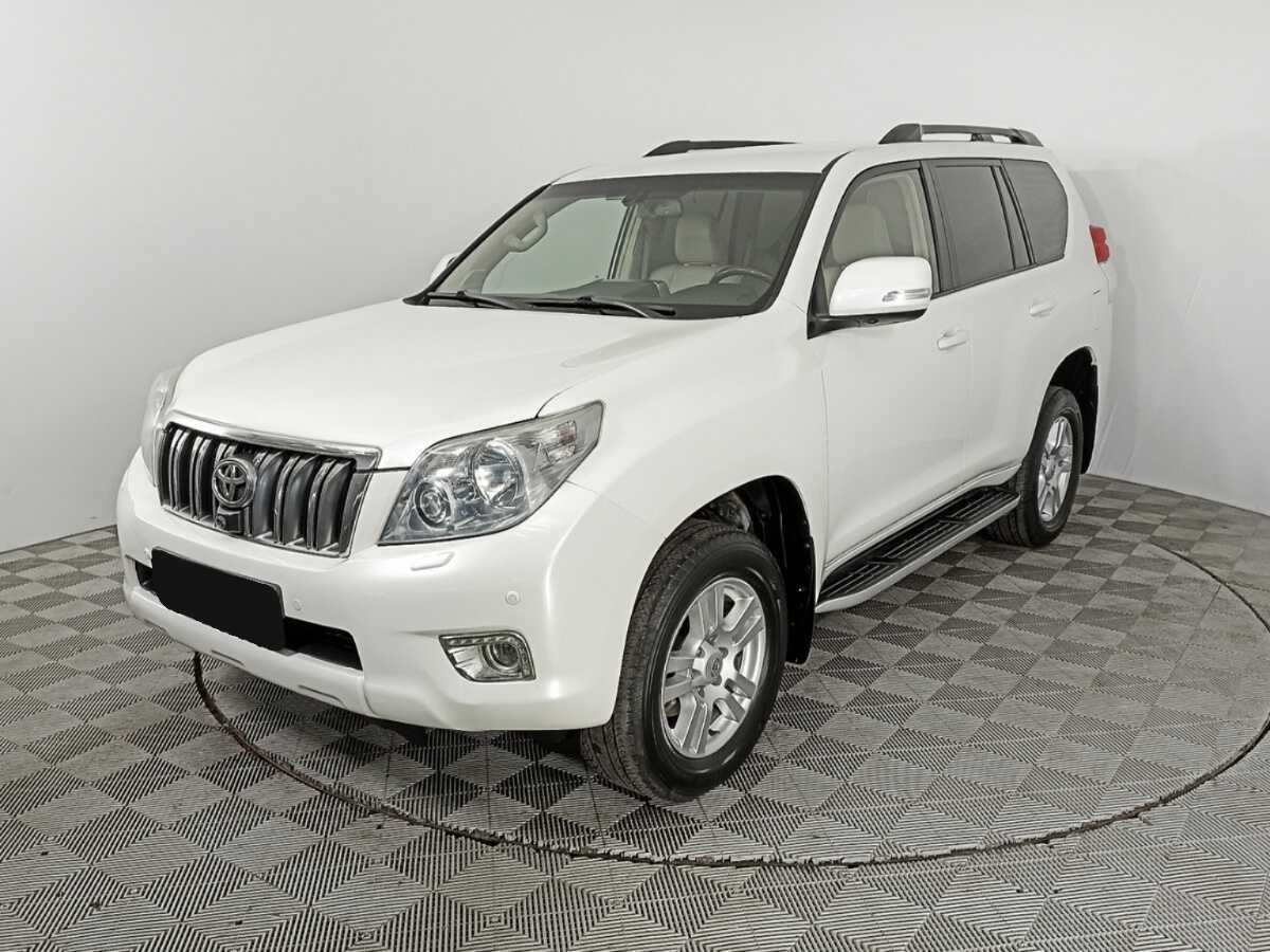 Toyota Land Cruiser Prado с пробегом — 2013 год. Фото: #0
