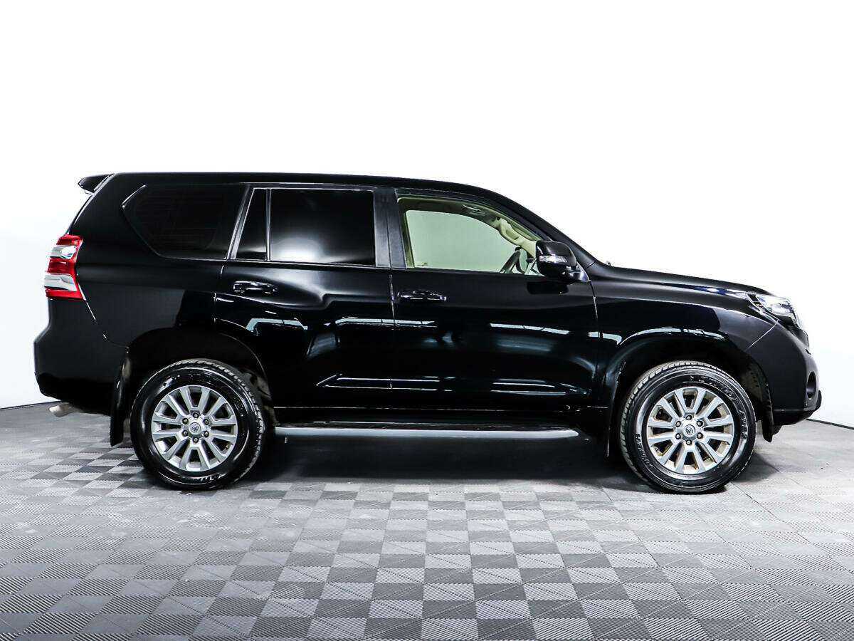 Toyota Land Cruiser Prado с пробегом — 2014 год. Фото: #3