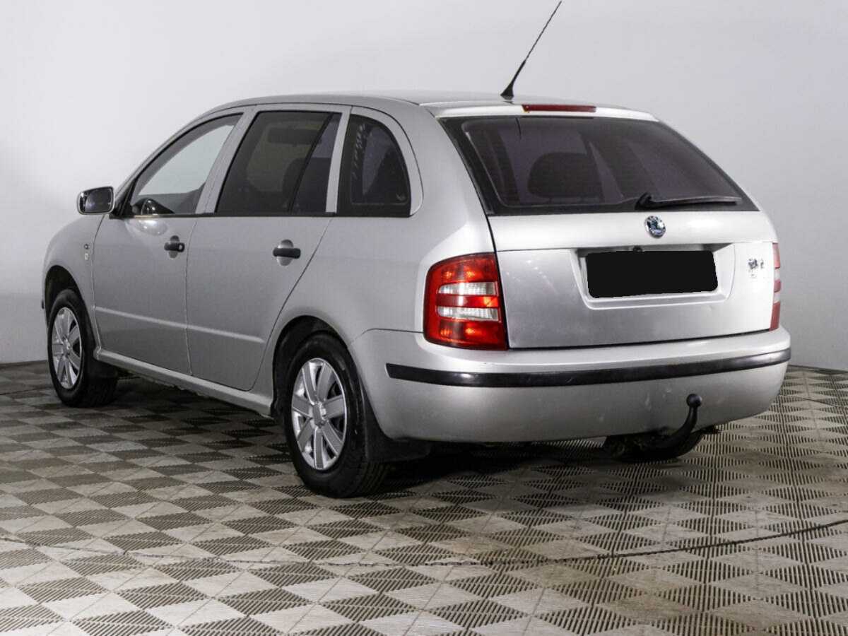 Skoda Fabia с пробегом — 2001 год. Фото: #6