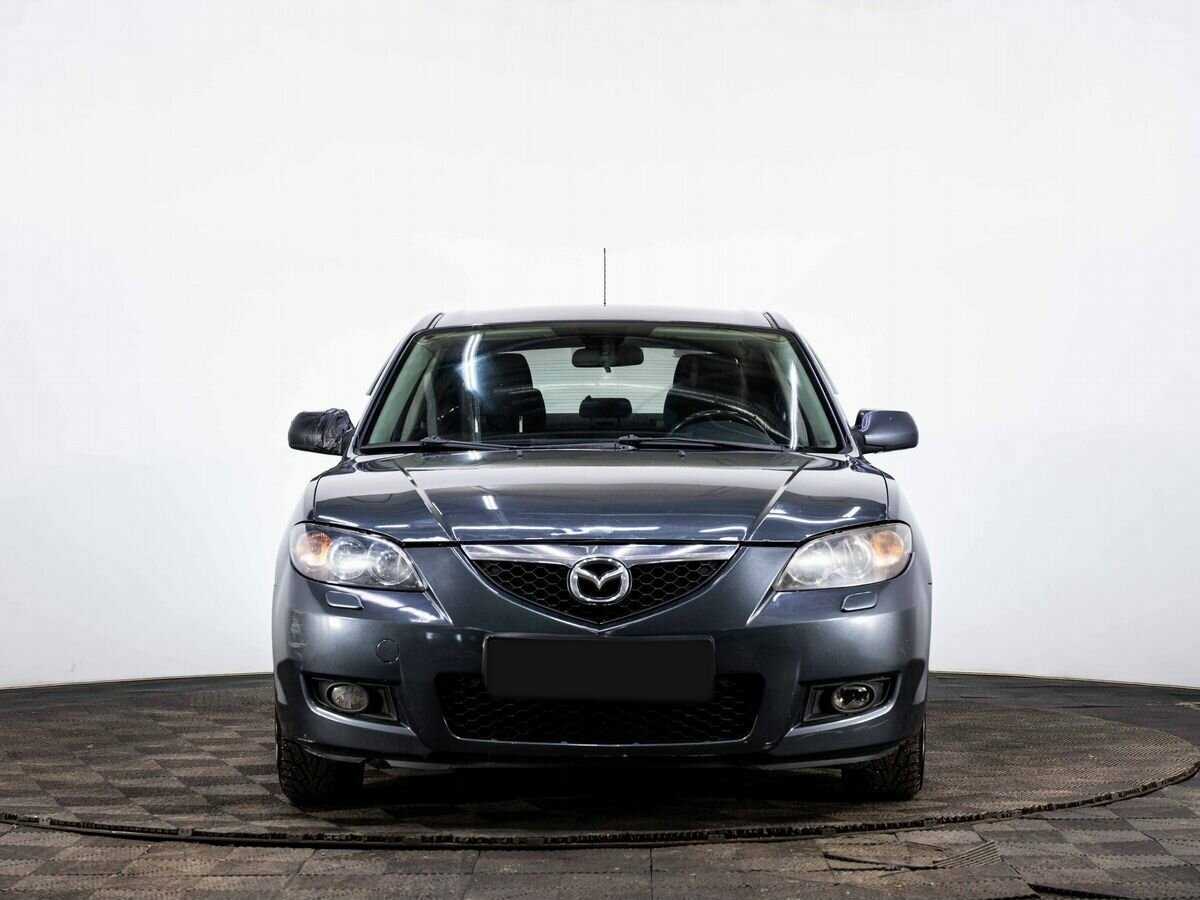 Mazda 3 с пробегом — 2008 год. Фото: #1