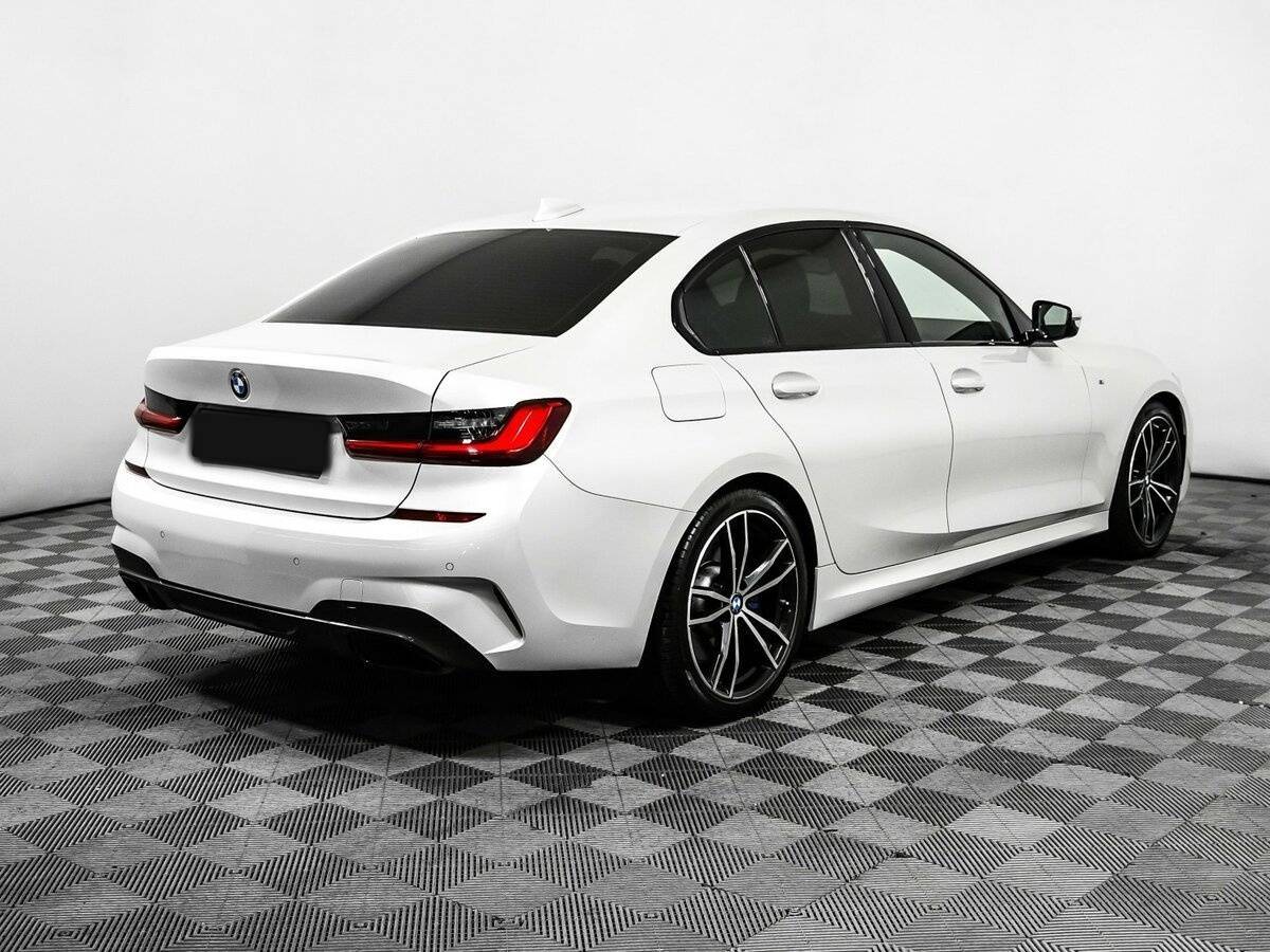 BMW 3 серии с пробегом — 2019 год. Фото: #4