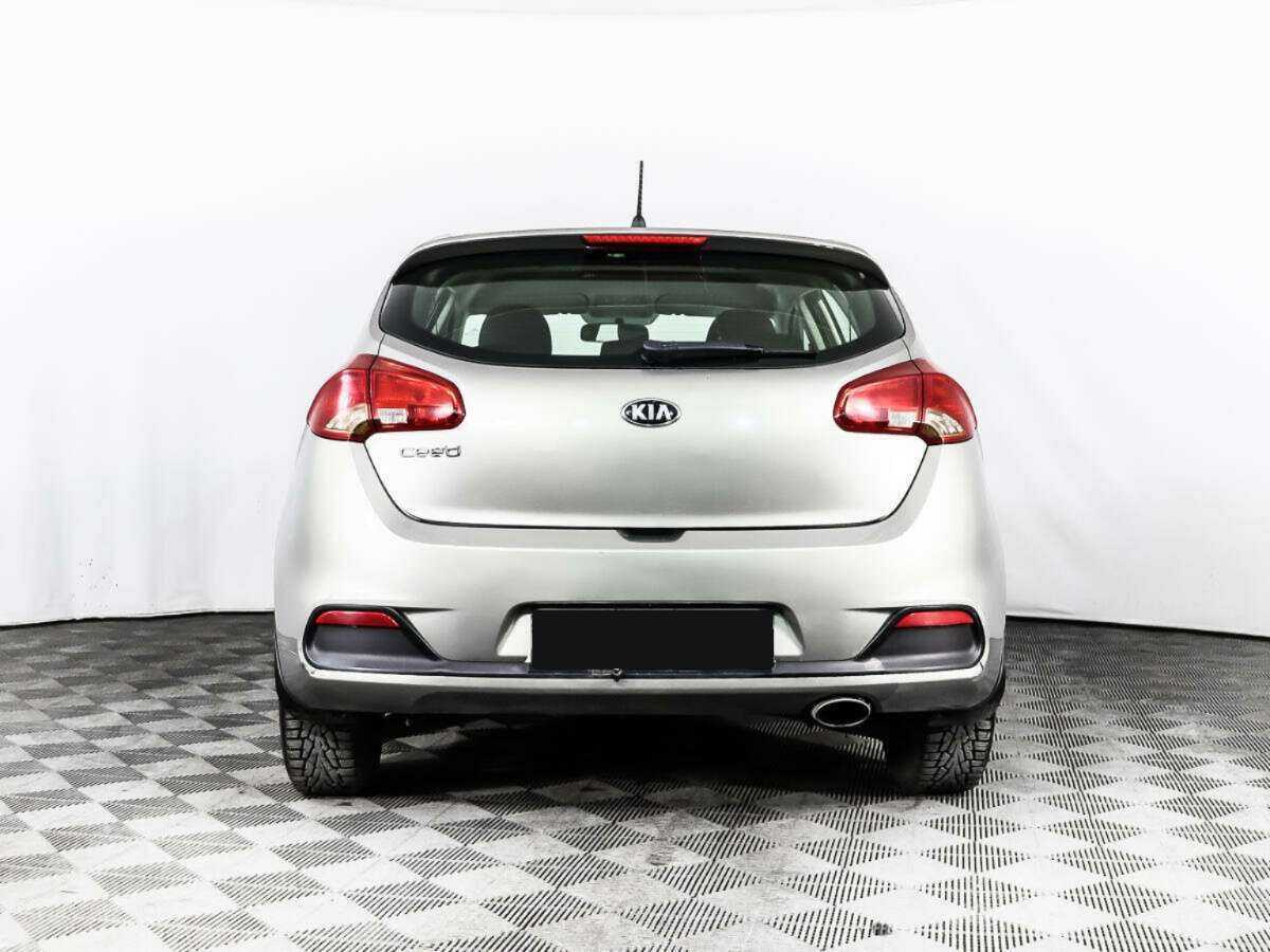 Kia Ceed с пробегом — 2013 год. Фото: #4