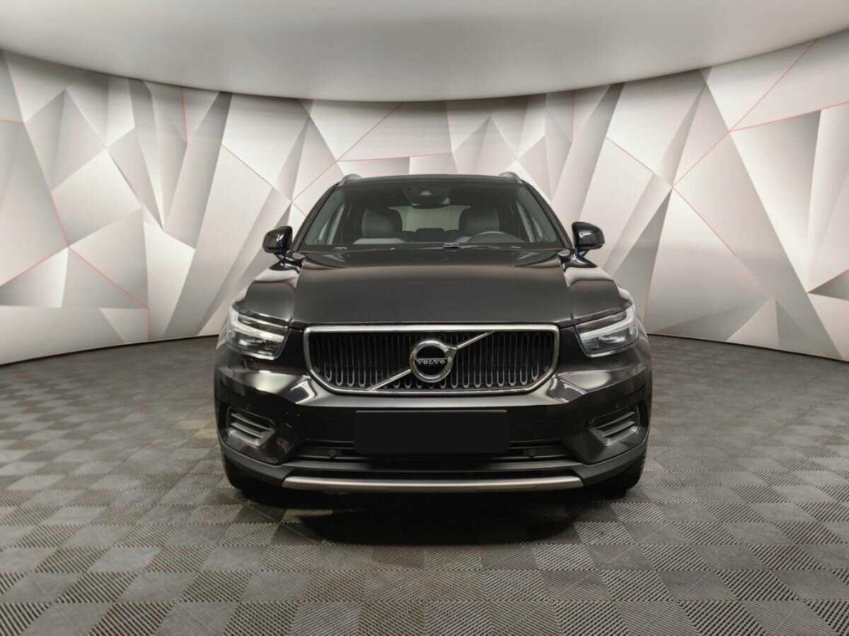 Volvo XC40 с пробегом — 2021 год. Фото: #6