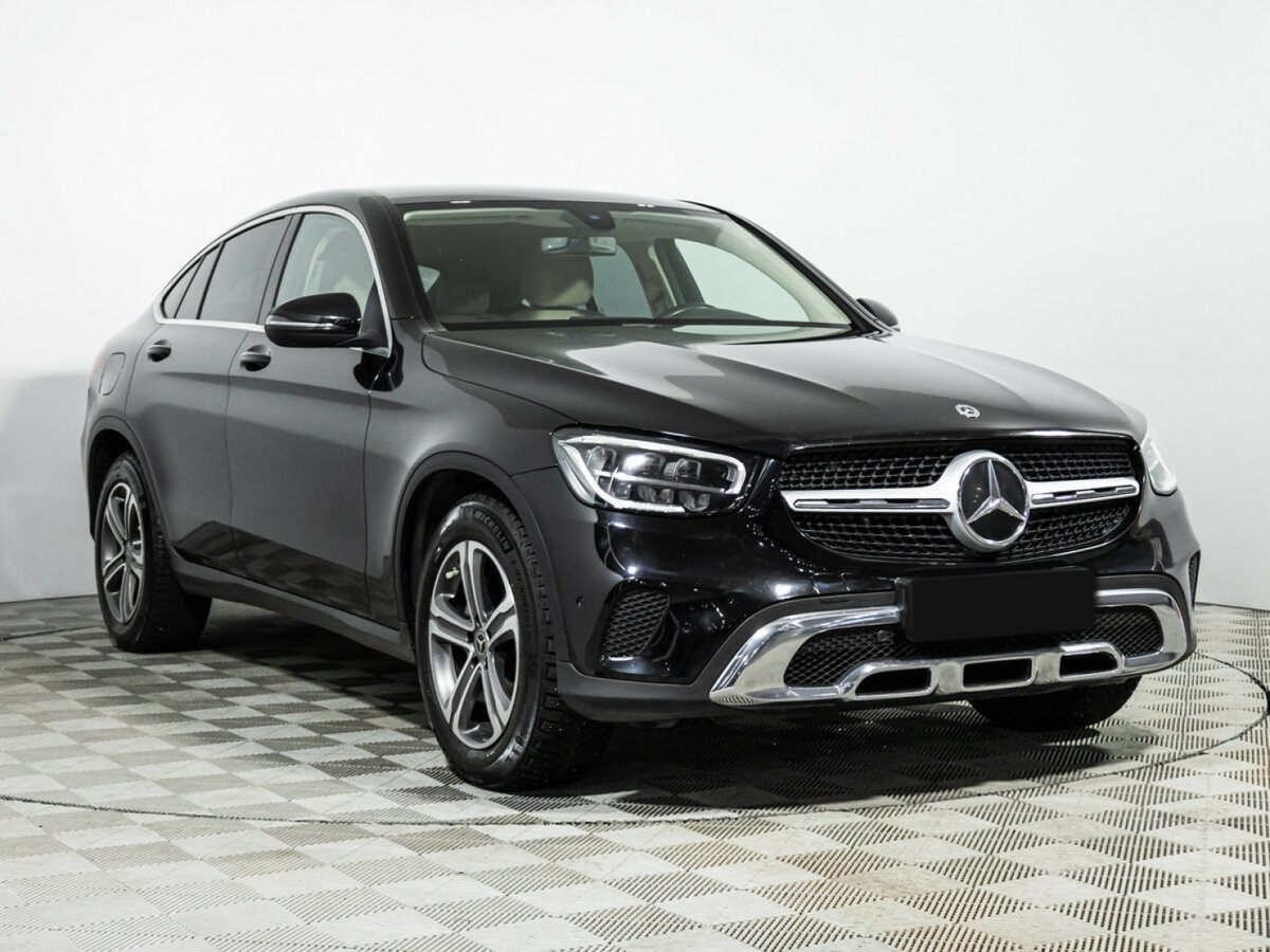 Mercedes-Benz GLC Coupe с пробегом — 2021 год. Фото: #2