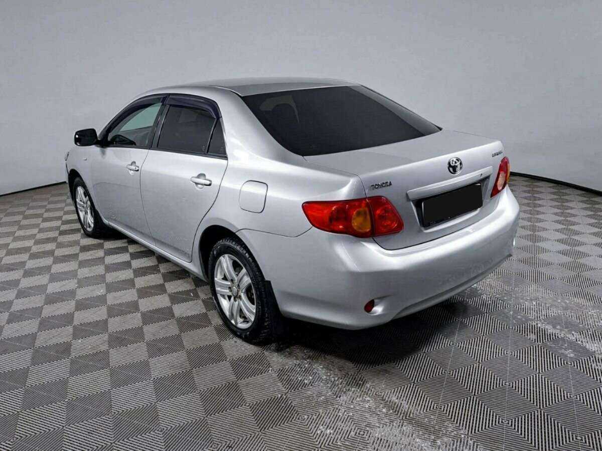 Toyota Corolla с пробегом — 2008 год. Фото: #6