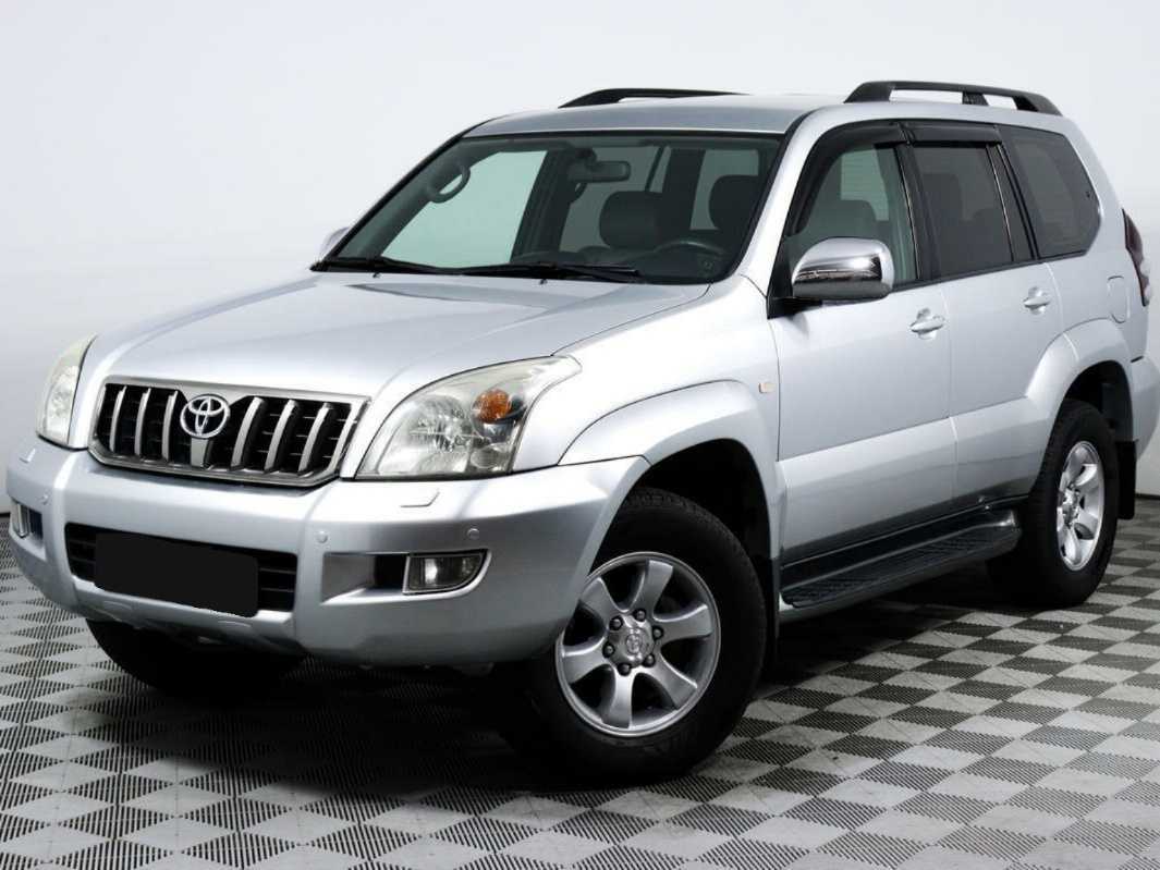 Toyota Land Cruiser Prado с пробегом — 2007 год. Фото: #0