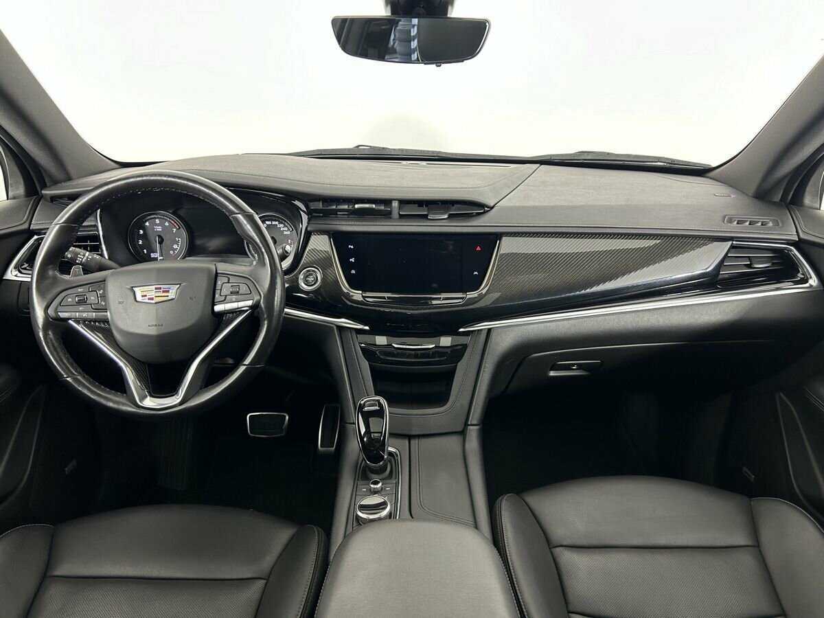 Cadillac XT6 с пробегом — 2021 год. Фото: #5