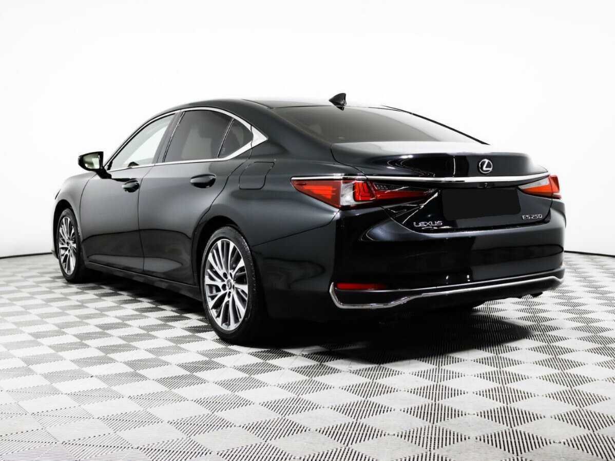 Lexus ES с пробегом — 2020 год. Фото: #6