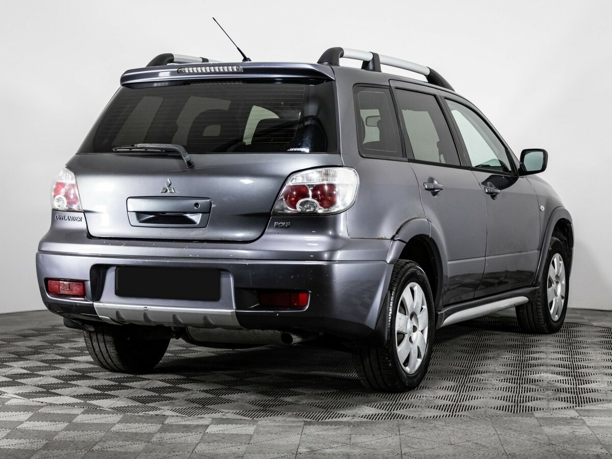 Mitsubishi Outlander с пробегом — 2007 год. Фото: #3