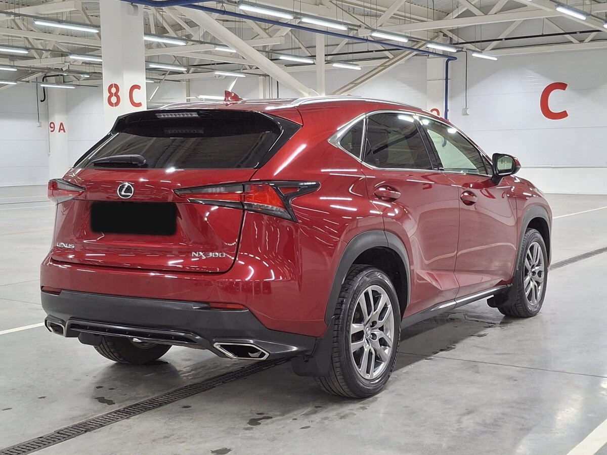 Lexus NX с пробегом — 2017 год. Фото: #4