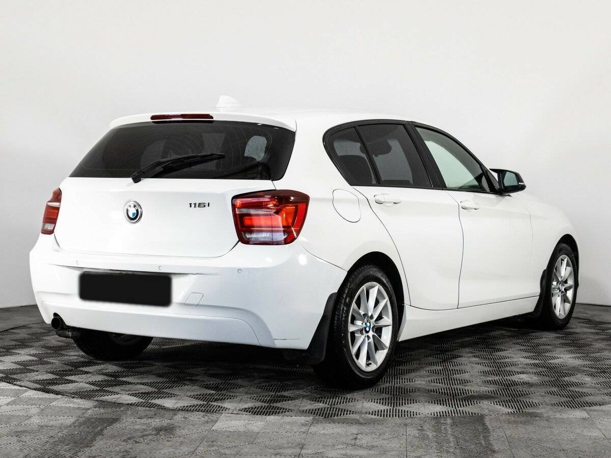 BMW 1 серии с пробегом — 2012 год. Фото: #3
