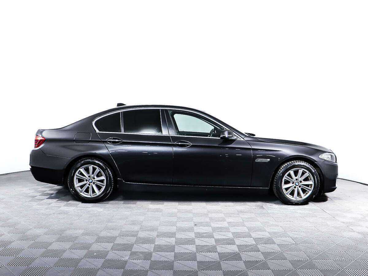 BMW 5 серии с пробегом — 2015 год. Фото: #3
