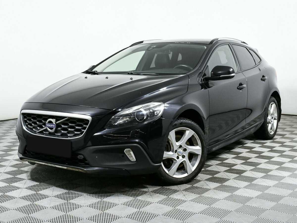 Volvo V40 Cross Country с пробегом — 2013 год. Посмотреть фото