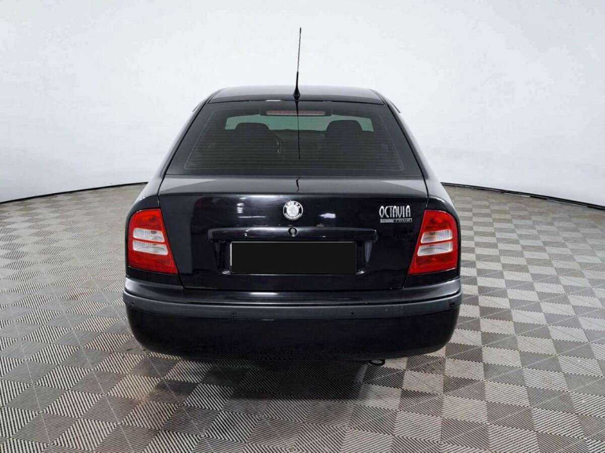 Skoda Octavia с пробегом — 2008 год. Фото: #5