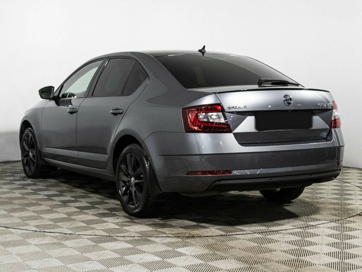 Skoda Octavia с пробегом — 2020 год. Фото: #6