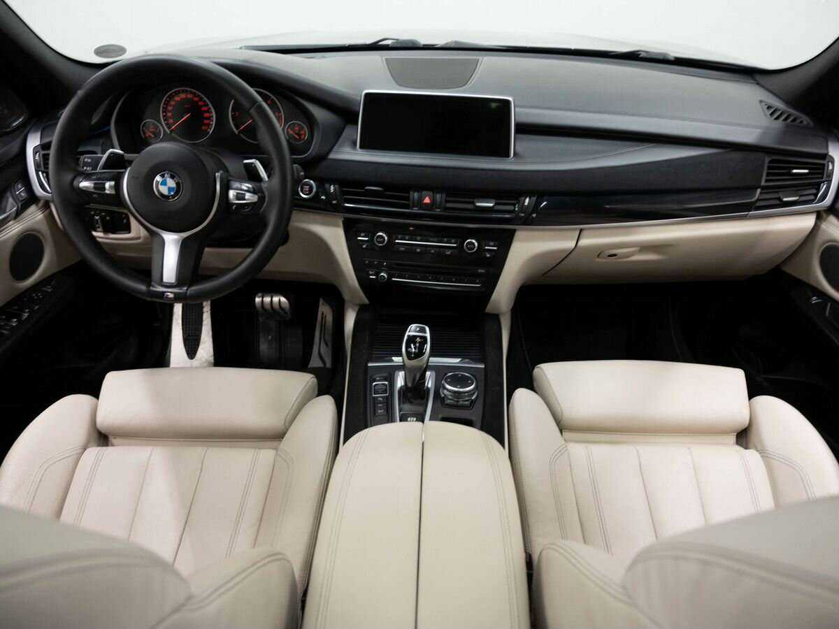 BMW X5 с пробегом — 2015 год. Фото: #13