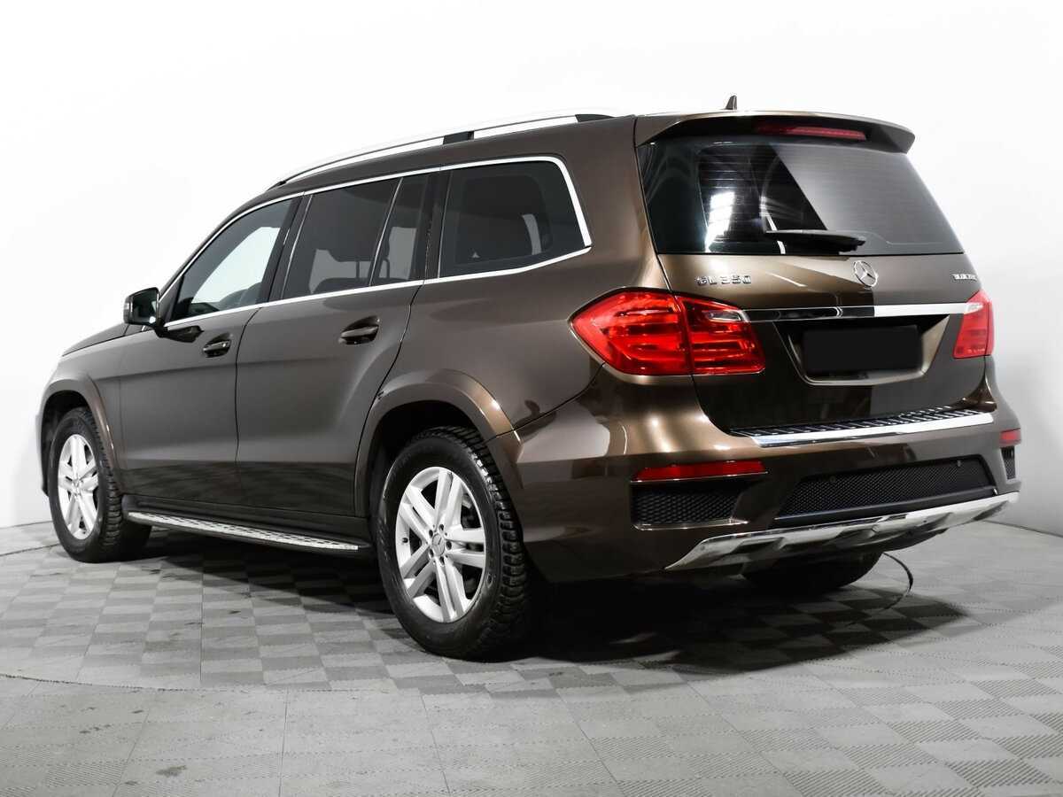 Mercedes-Benz GL-Класс с пробегом — 2013 год. Фото: #6