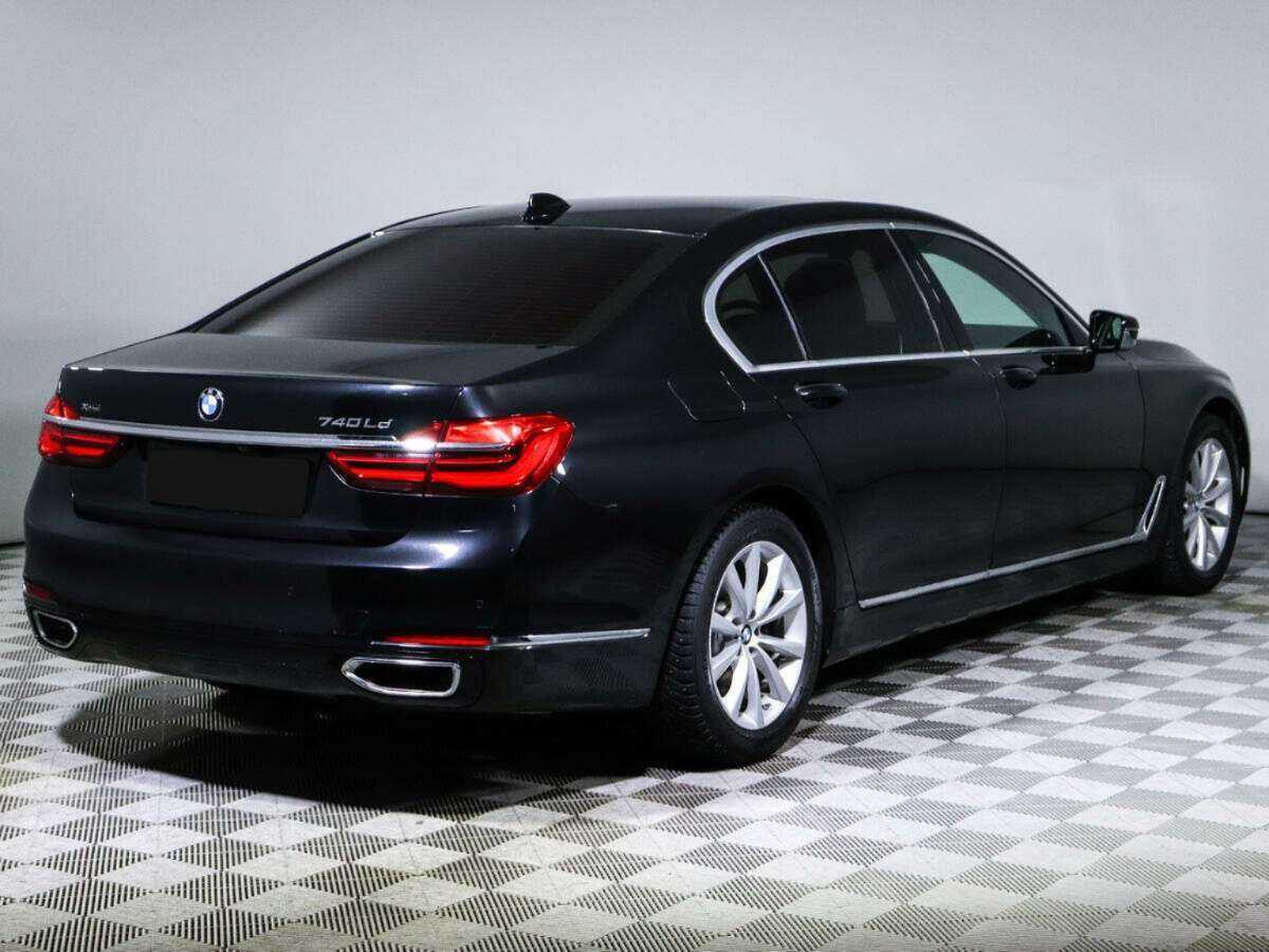 BMW 7 серии с пробегом — 2016 год. Фото: #3