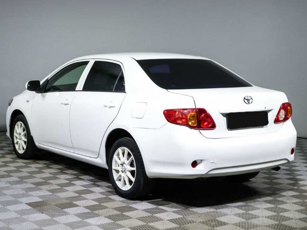 Toyota Corolla с пробегом — 2007 год. Фото: #6