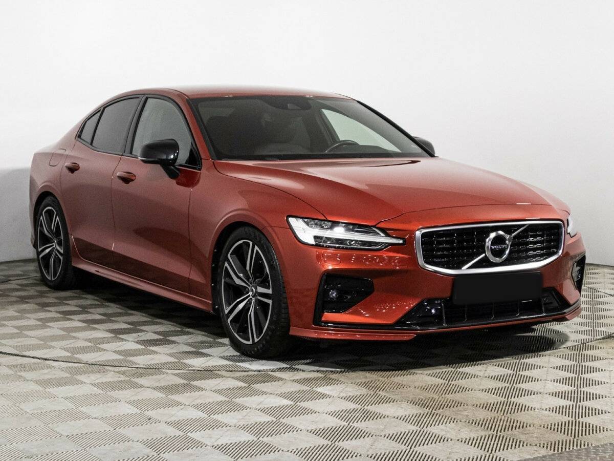 Volvo S60 с пробегом — 2019 год. Фото: #2
